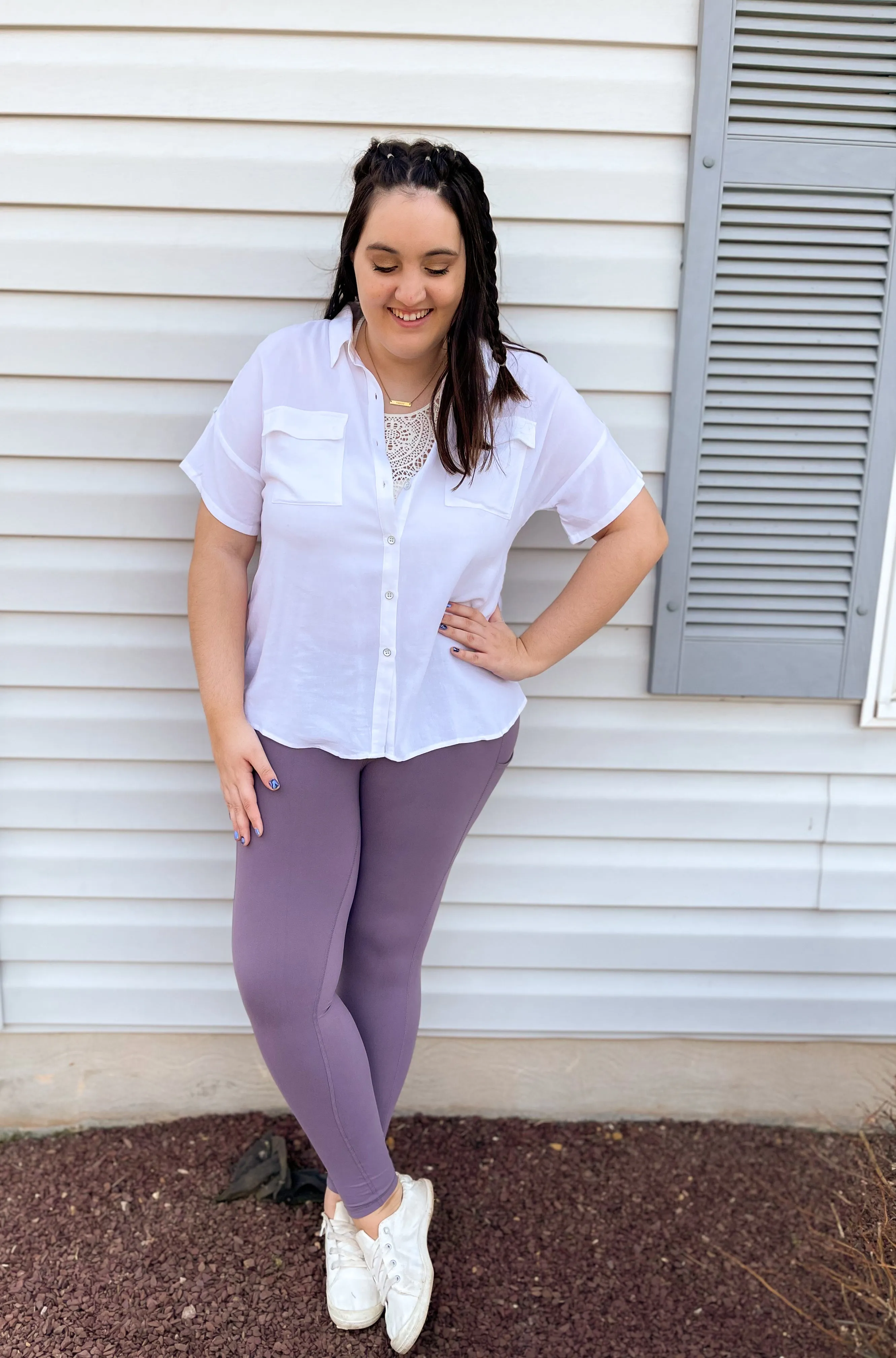 Buttery Soft Leggings With Pockets in Frosted Mulberry