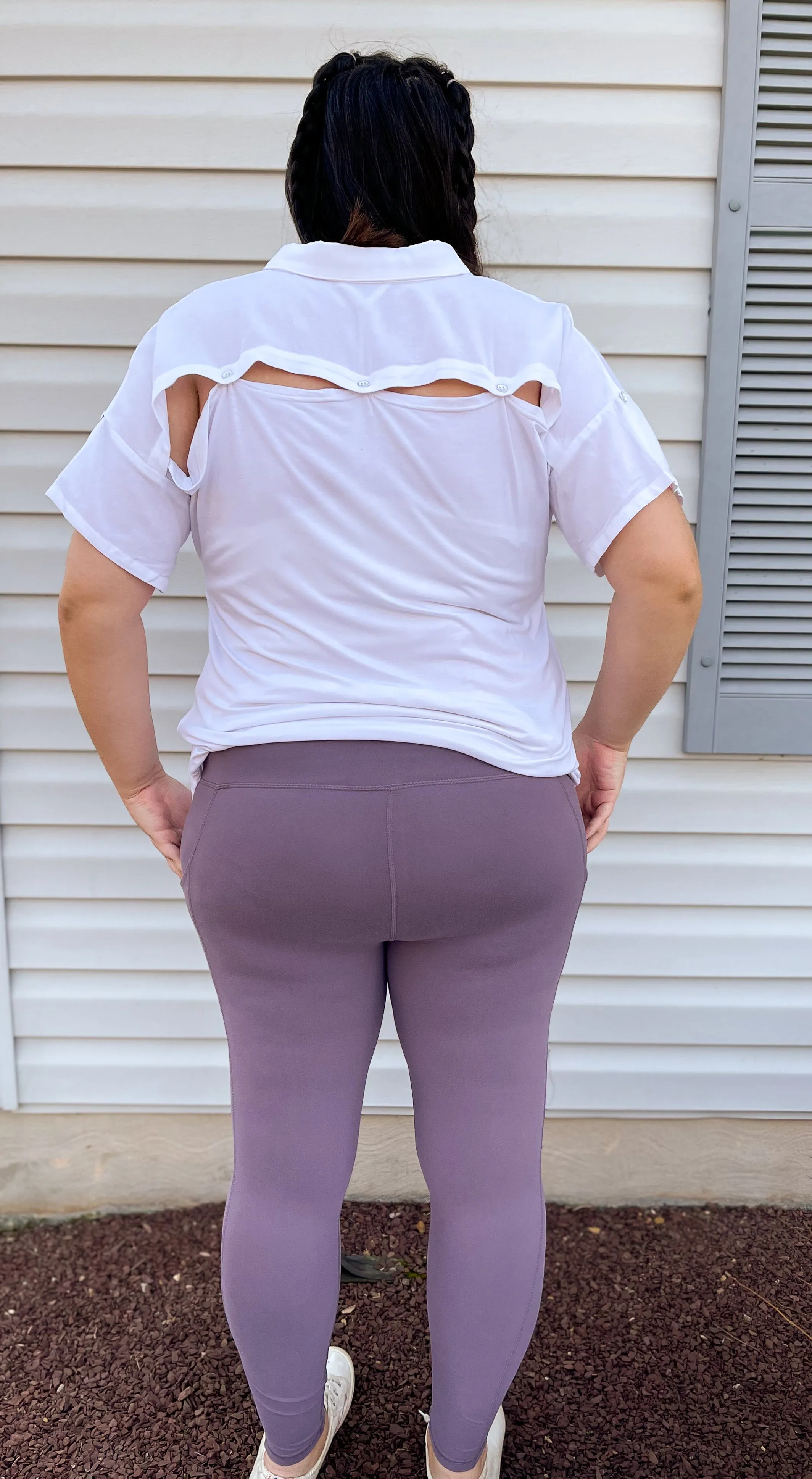 Buttery Soft Leggings With Pockets in Frosted Mulberry