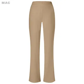 Certainly! Heres an optimized product title with added modifiers:

Stylish Mac Jeans Chiara with Golden Terra Ribbon Accent

Let me know if youd like any further adjustments!