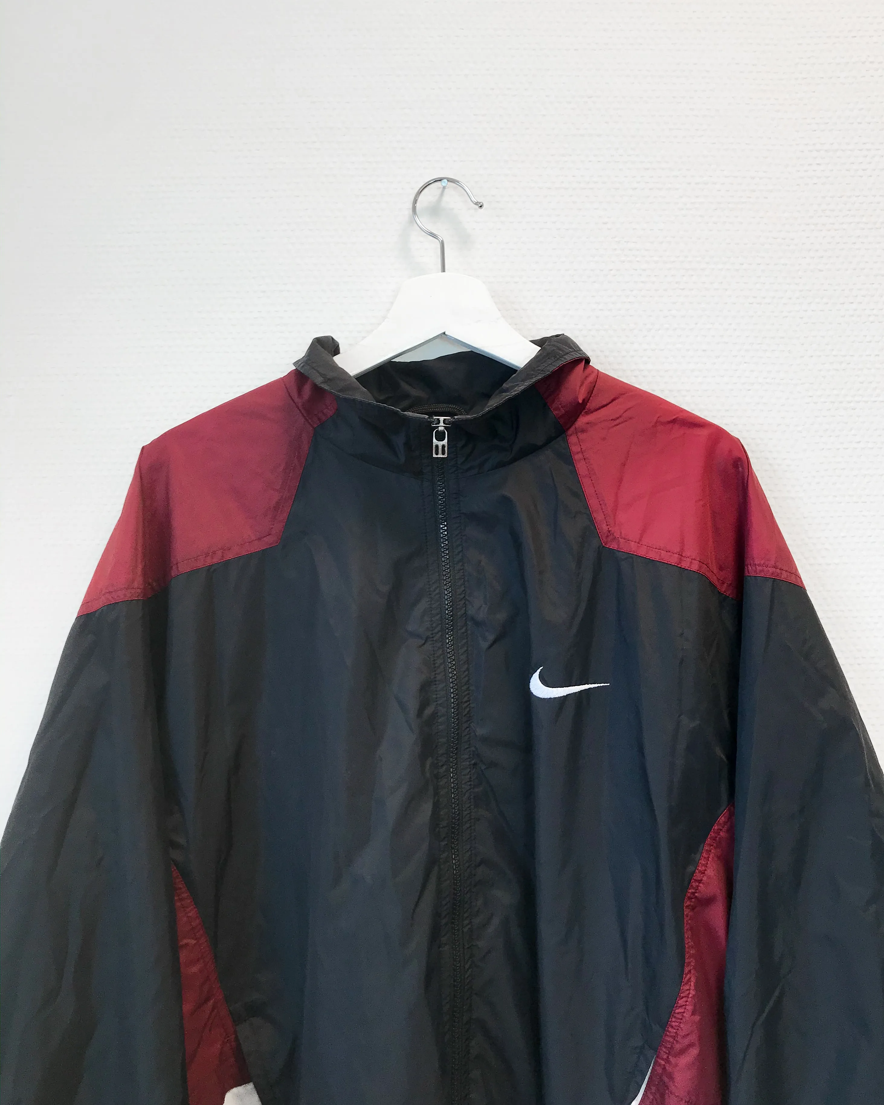 Mens Size XL Nike Lightweight Zip-Up Jacket